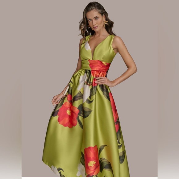 Donna Karan Dresses & Skirts - NWT Donna Karan New York Printed V-neck Floral Mikado Gown 14 Formal Wedding